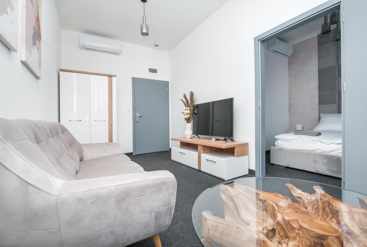 Apartamenty Zabrska 45 Gliwice Exteriör bild